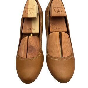 Clarks Women’s Tan Leather Wedge Pumps – Size 9